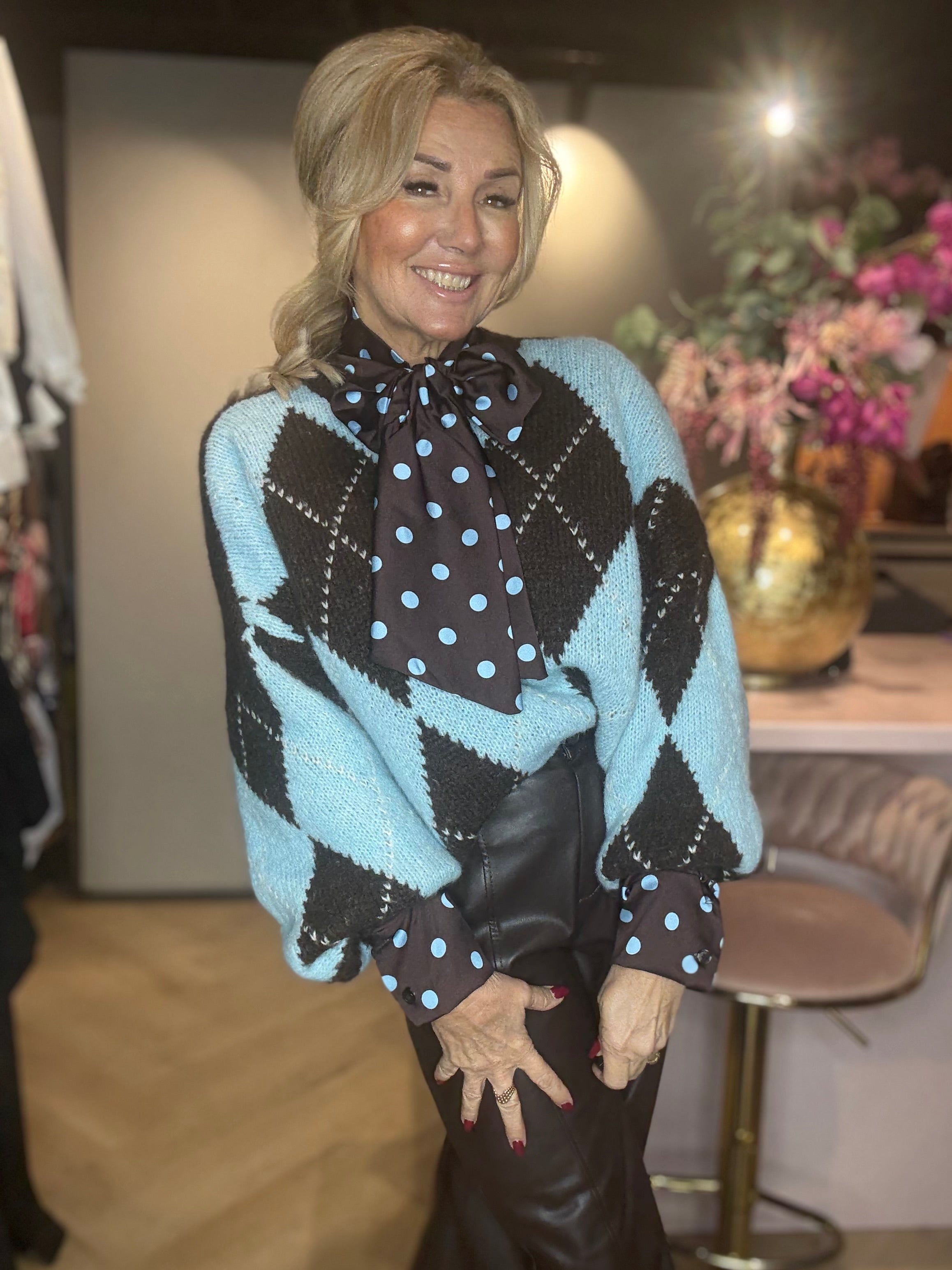 Wiebertjes Trui Licht Blauw